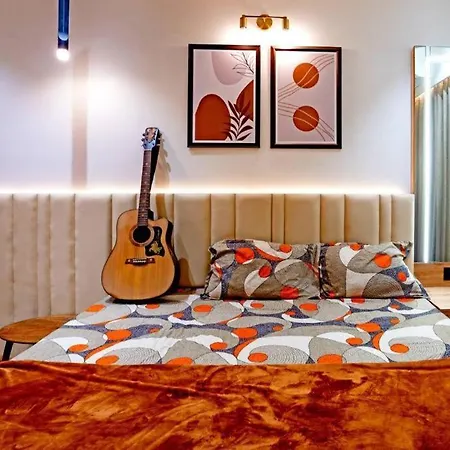 Swati Chrysantha Apartment Ahmedabad Exterior photo
